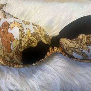 NWT Versace bikini top- 3 Italian size  US size medium -swim suit top-adjustable